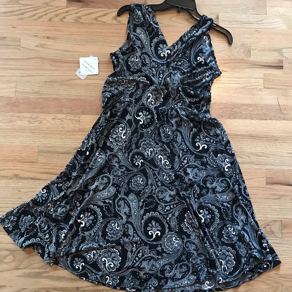 Dresses & Skirts - NWT Karina Audrey Cross Over Knee Length Dress XL